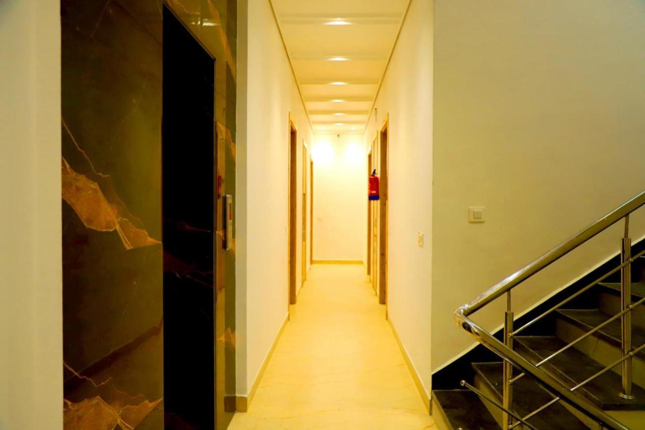 Hotel Diamond View Amritsar Exteriör bild