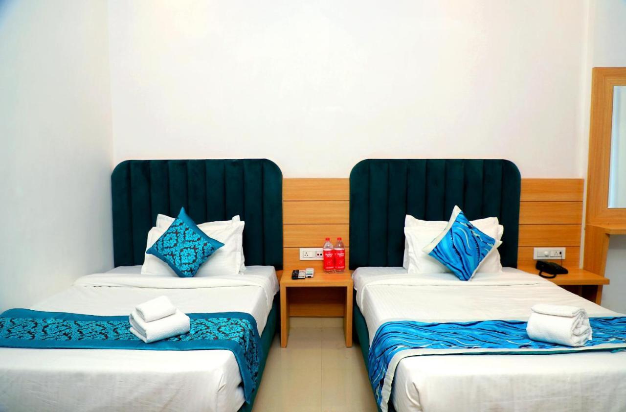 Hotel Diamond View Amritsar Exteriör bild