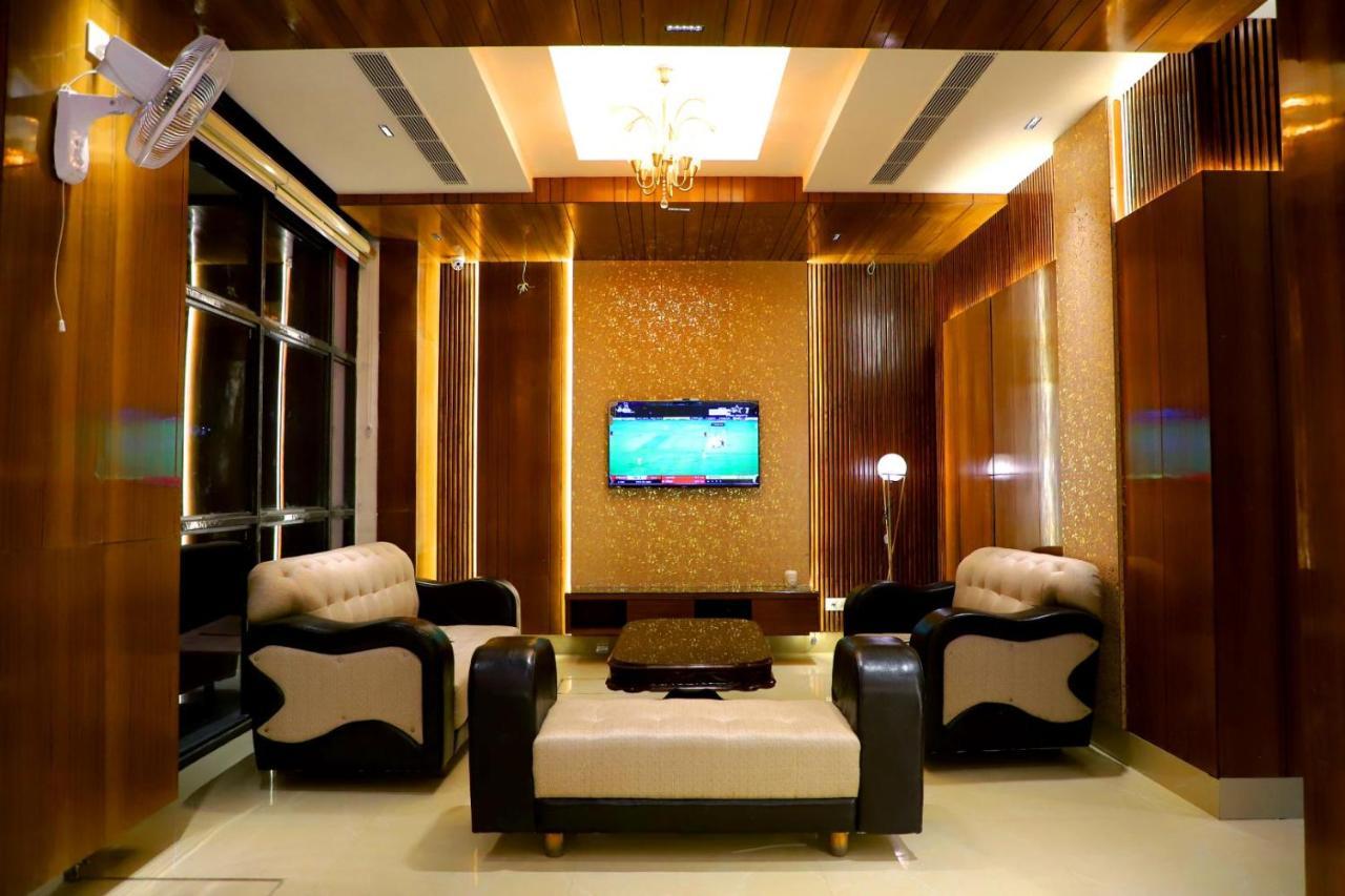 Hotel Diamond View Amritsar Exteriör bild